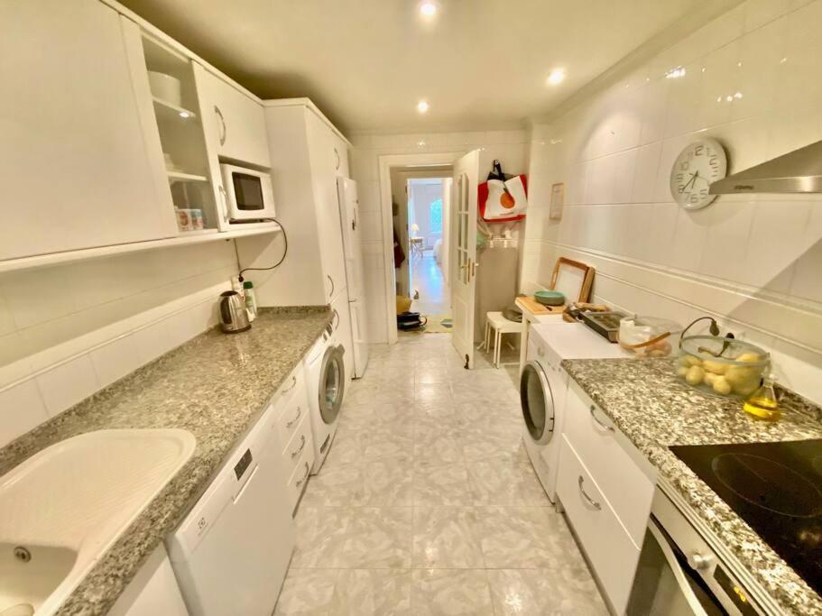 Graciosa- Beachside Apartamento Marbella